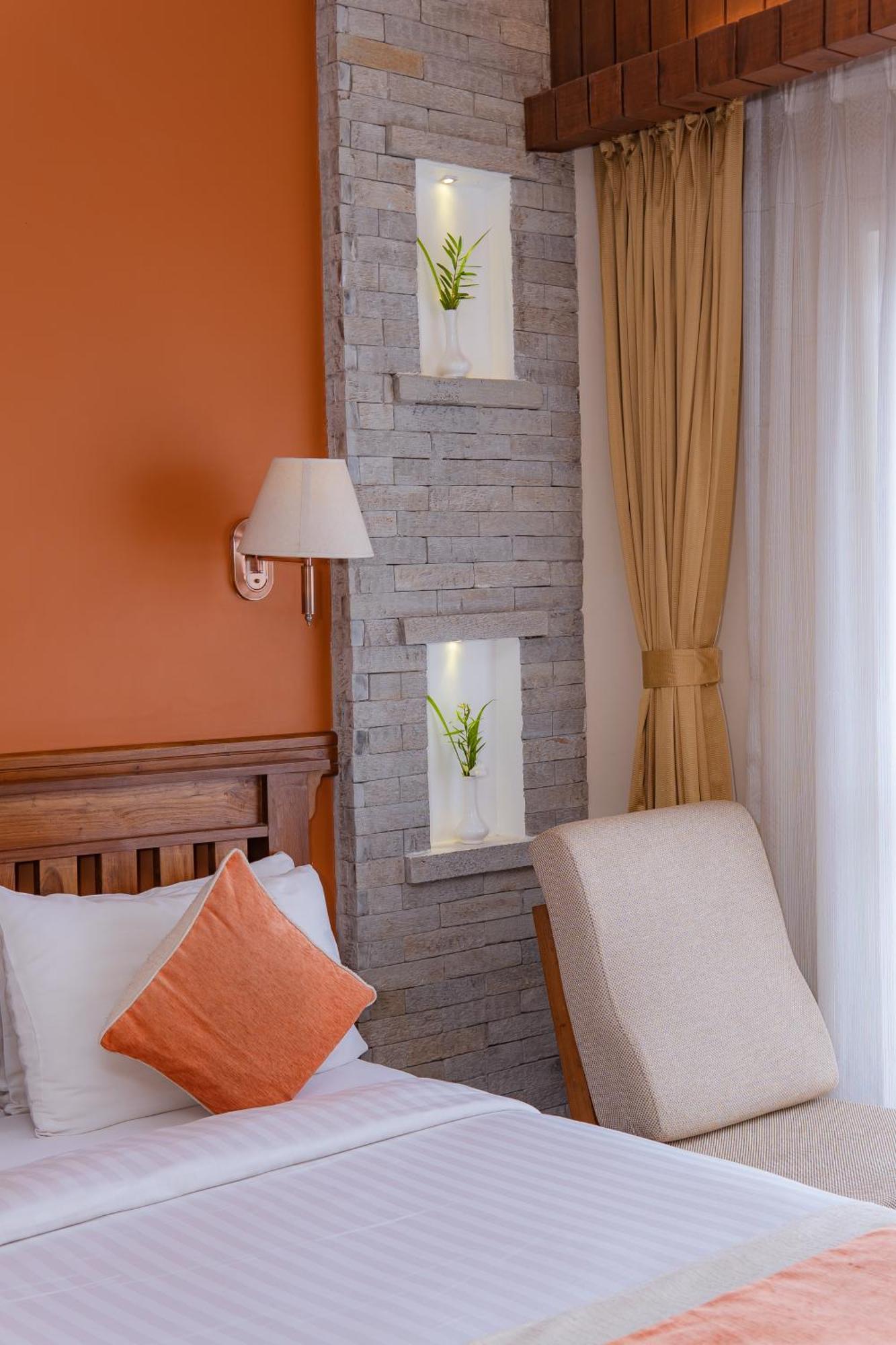 Pokhara Batika Hotel Екстериор снимка