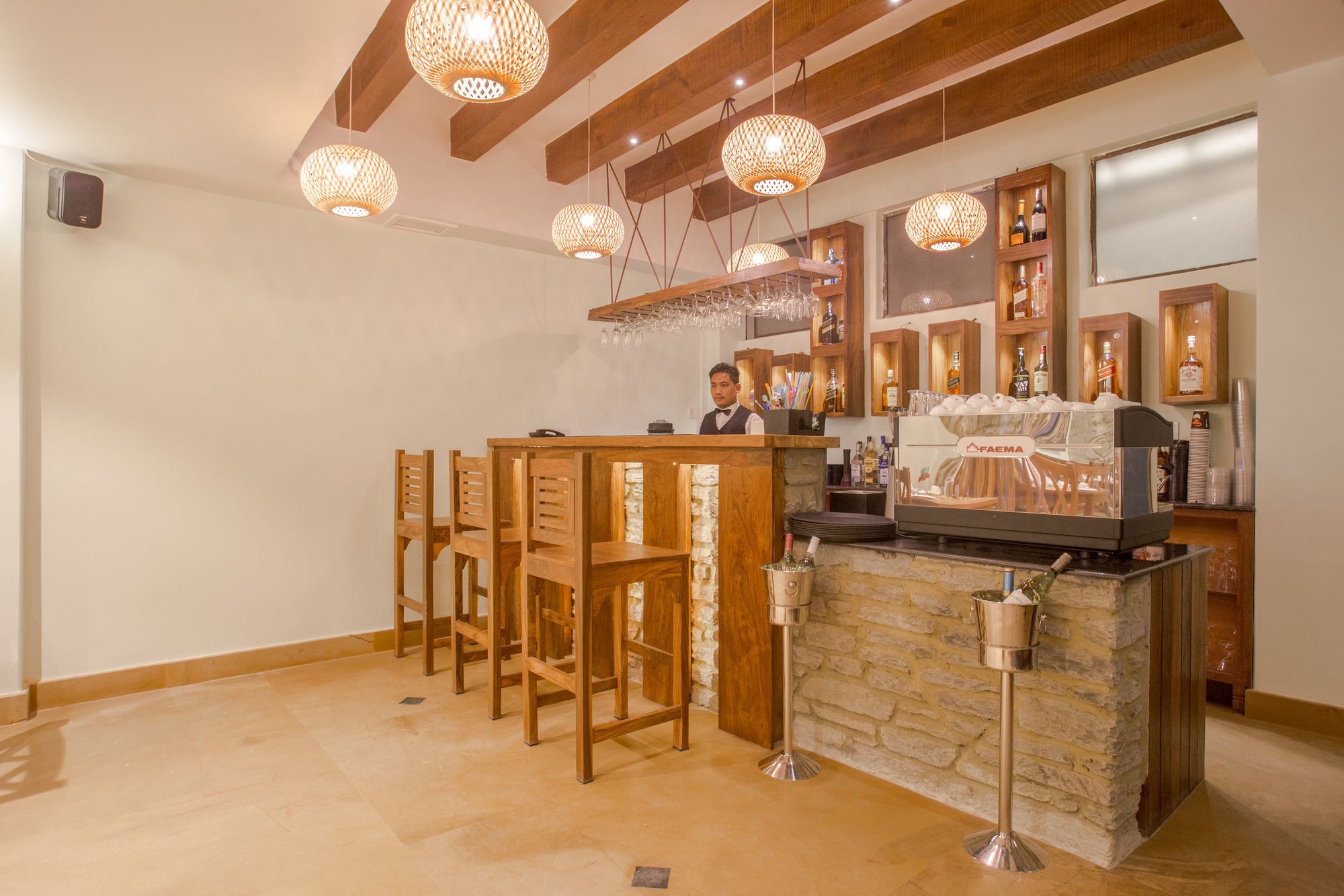 Pokhara Batika Hotel Екстериор снимка